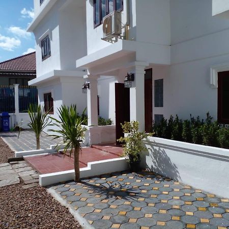 Ban Saylomleng Residence Vientiane Exterior foto